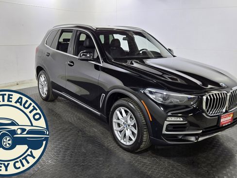 Used 2020 BMW X5 xDrive40i w/ Parking Assistance Package image 1
