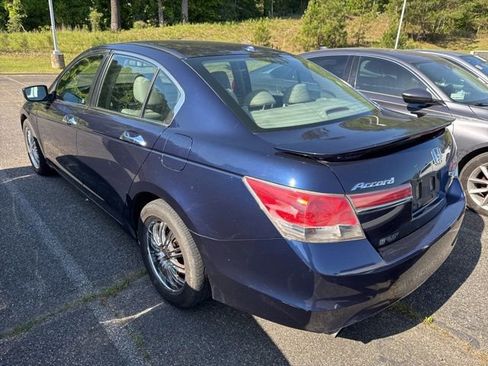 Used 2011 Honda Accord EX-L image 5