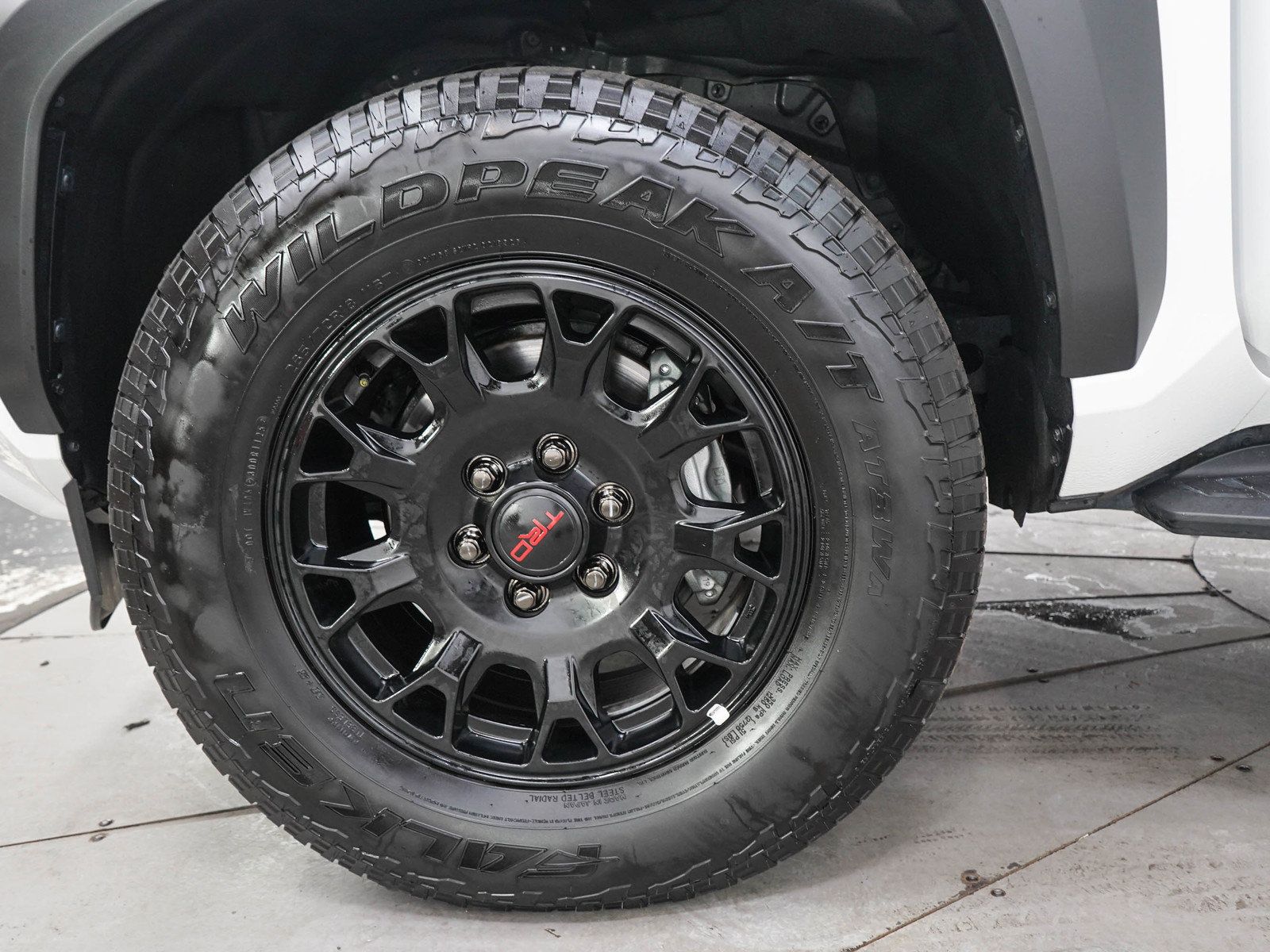 Used 2025 Toyota 4Runner TRD Off-Road Premium w/ Tow Technology Package AWD/4WD image 30
