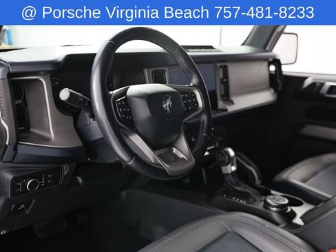 Used 2021 Ford Bronco Outer Banks w/ Sasquatch Package AWD/4WD image 4