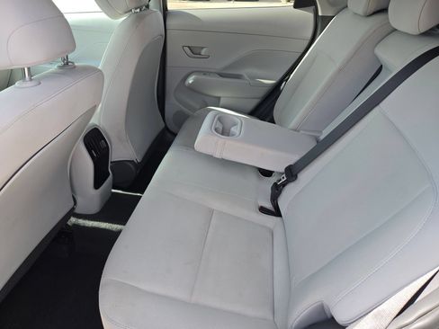 Used 2024 Hyundai Kona SEL FWD image 13
