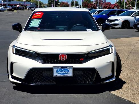 Used 2023 Honda Civic Type R image 2