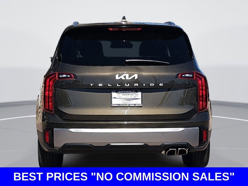 Used 2025 Kia Telluride S FWD image 4