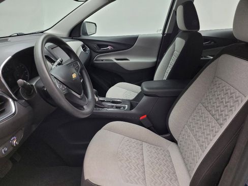 Used 2022 Chevrolet Equinox LS FWD image 17