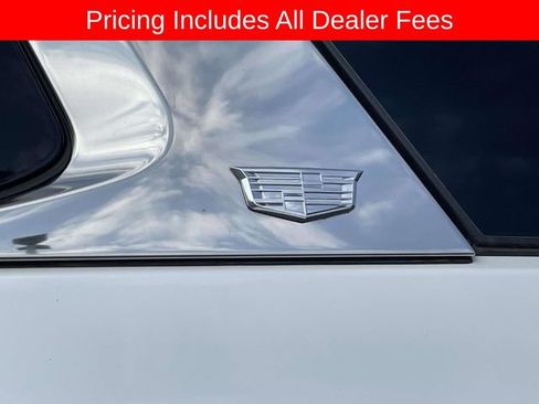 Used 2022 Cadillac Escalade Premium Luxury AWD/4WD image 11