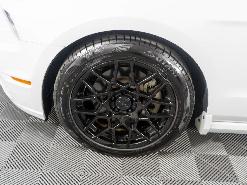 Used 2014 Ford Mustang GT RWD image 22