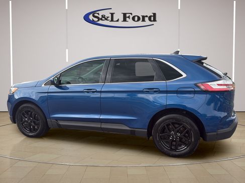Certified 2024 Ford Edge SEL AWD/4WD image 4