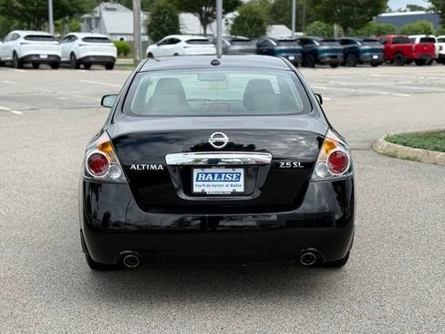 Used 2012 Nissan Altima 2.5 SL w/ 2.5SL Pkg FWD image 6