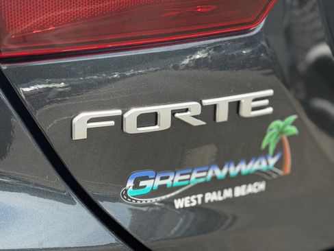 Used 2024 Kia Forte LXS w/ LXS Technology Package FWD image 44