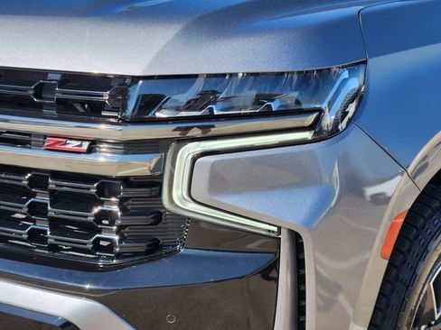 Used 2022 Chevrolet Tahoe Z71 w/ Off-Road Capability Package AWD/4WD image 16