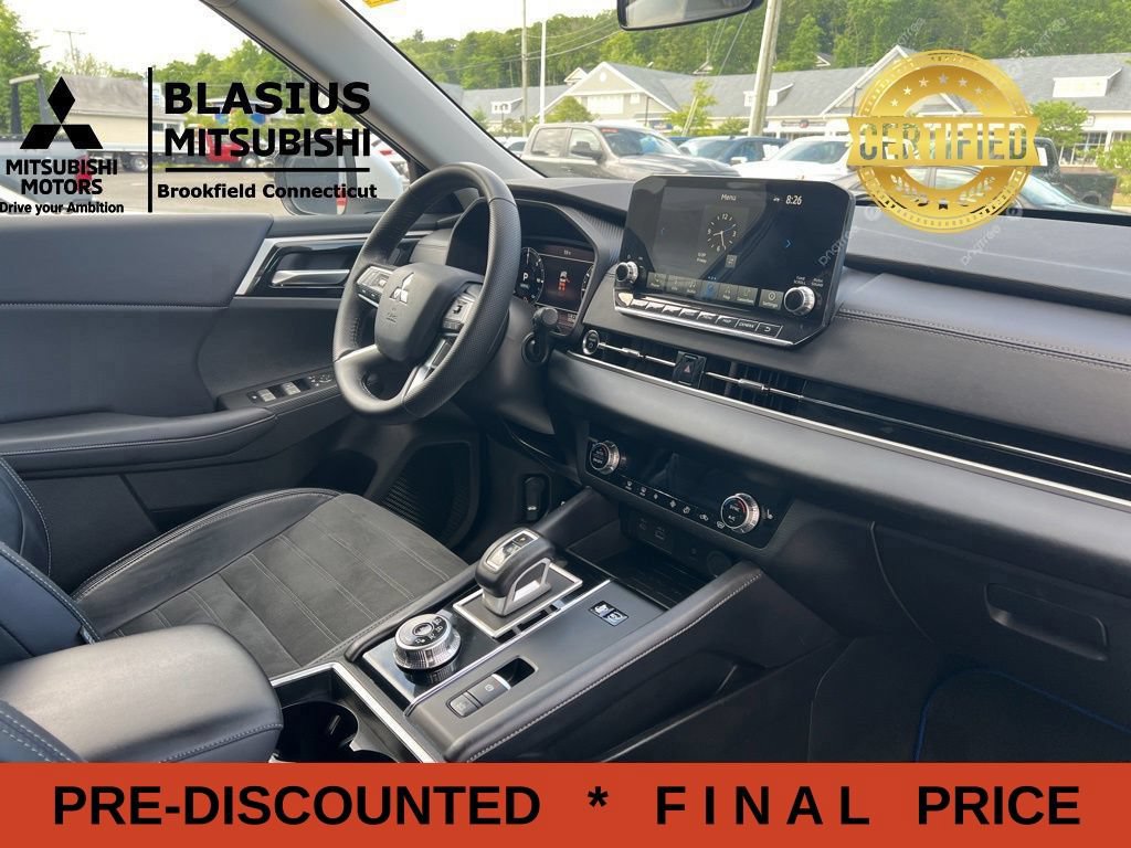 Used 2024 Mitsubishi Outlander 4WD Plug-In Hybrid image 42