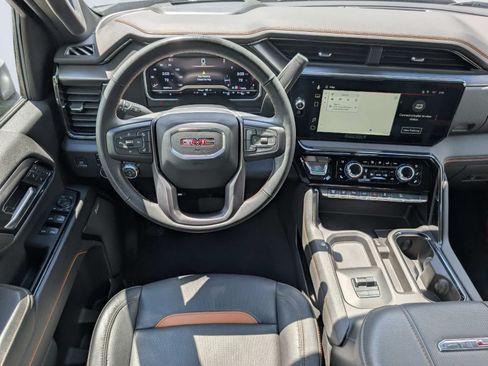 Certified 2024 GMC Sierra 2500 AT4 w/ AT4 Premium Plus Package AWD/4WD image 16
