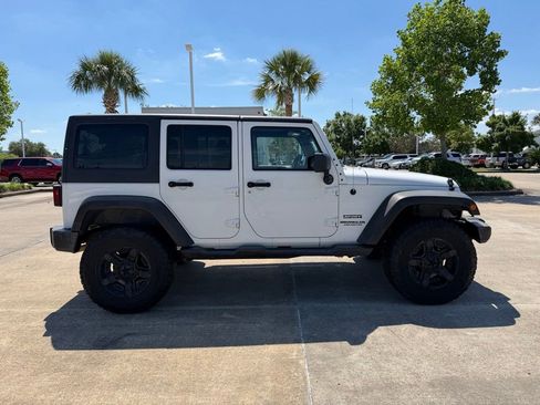 Used 2013 Jeep Wrangler Unlimited Sport AWD/4WD image 6
