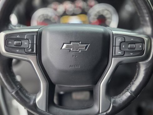 Used 2019 Chevrolet Silverado 1500 RST image 32