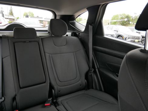 Used 2026 Hyundai Tucson SE AWD/4WD image 14
