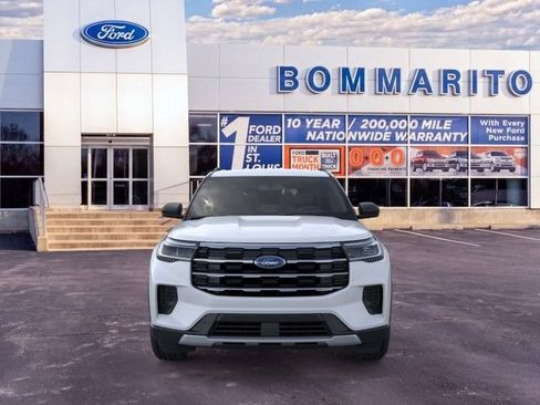 New 2026 Ford Explorer Active AWD/4WD image 6