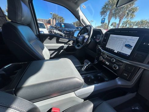 Used 2022 Ford F150 Lariat image 25