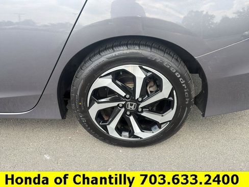 Used 2017 Honda Accord EX-L image 31