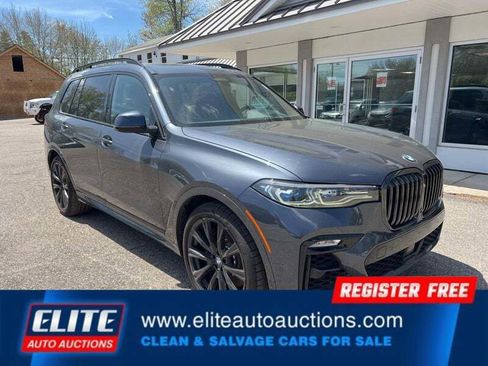 Used 2022 BMW X7 M50i w/ Dynamic Handling Package AWD/4WD image 2