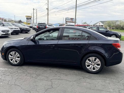 Used 2015 Chevrolet Cruze LS image 3