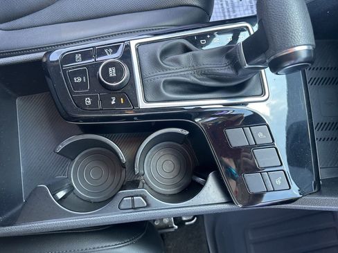Used 2023 Kia Sportage EX image 30