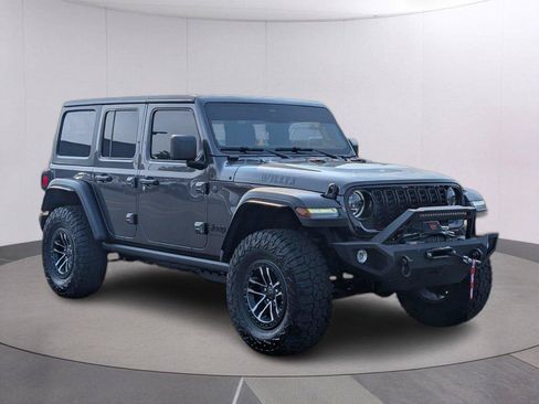 Used 2026 Jeep Wrangler Unlimited Sport AWD/4WD image 8