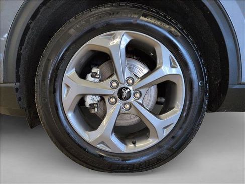 Used 2025 Ford Escape ST-Line image 23