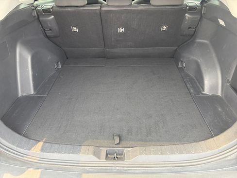 Used 2021 Toyota RAV4 XLE w/ Convenience Package AWD/4WD image 11