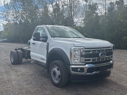 New 2026 Ford F550 4x4 Regular Cab Super Duty w/ XL Chrome Package