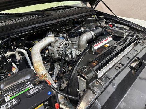 Used 2005 Ford F350 XLT image 76