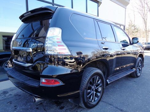 Used 2021 Lexus GX 460 Premium w/ Premium Package image 5