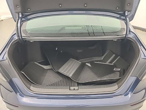 Used 2024 Honda Accord EX image 17