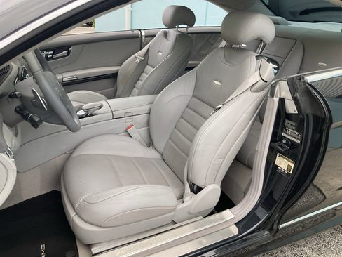 Used 2012 Mercedes-Benz CL 63 AMG image 16