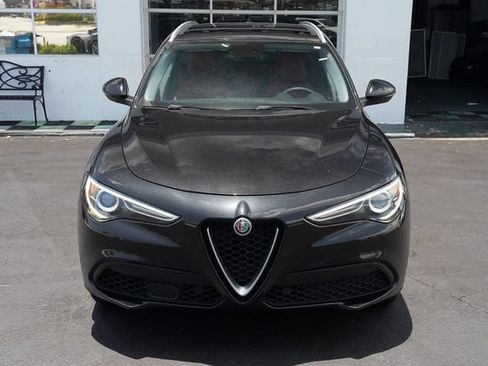 Used 2019 Alfa Romeo Stelvio Ti AWD/4WD image 23