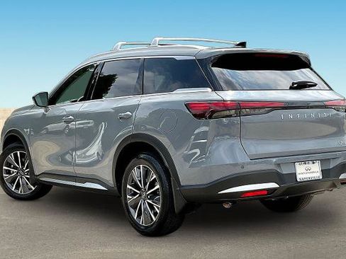Certified 2026 INFINITI QX60 Luxe w/ Cargo Package AWD/4WD image 4
