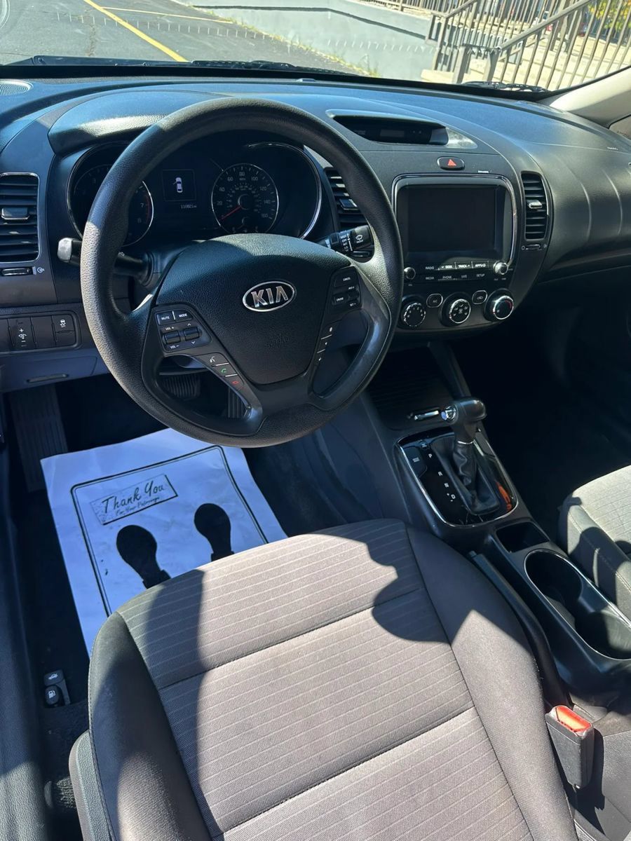 Used 2018 Kia Forte LX w/ LX Popular Package FWD image 10