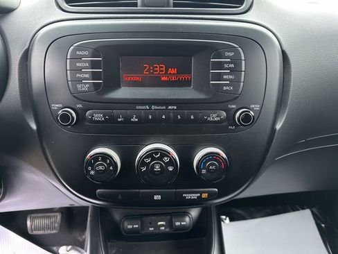 Used 2015 Kia Soul image 7