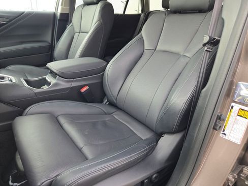 Certified 2024 Subaru Outback Limited image 23