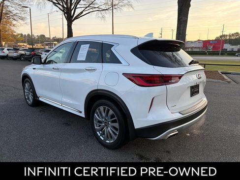 Certified 2024 INFINITI QX50 Luxe w/ Accent Package image 9