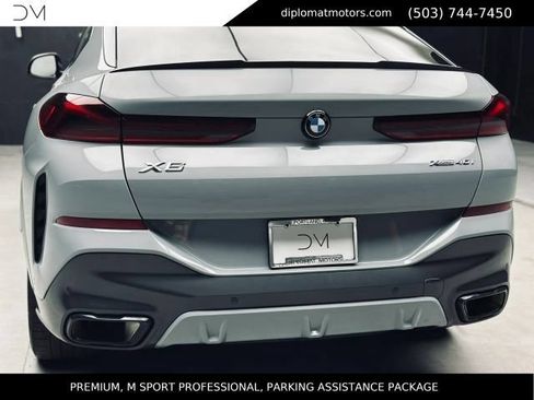 Used 2025 BMW X6 xDrive40i w/ Premium Package AWD/4WD image 16