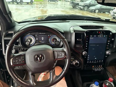 Used 2022 RAM 1500 Limited w/ Night Edition AWD/4WD image 7
