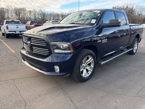 Used 2017 RAM 1500 Sport image 4