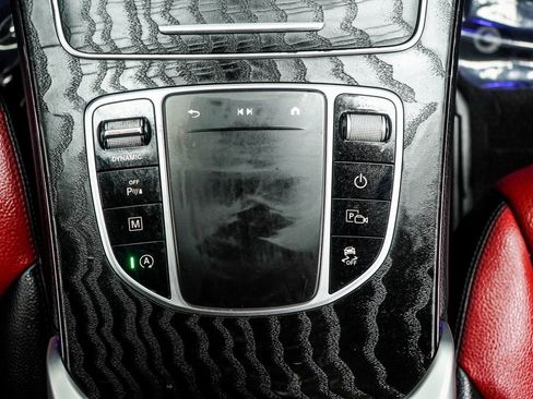 Used 2022 Mercedes-Benz GLC 300 4MATIC Coupe image 20