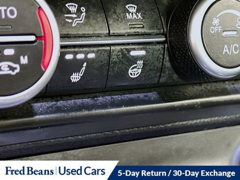 Used 2023 Alfa Romeo Stelvio Veloce image 22