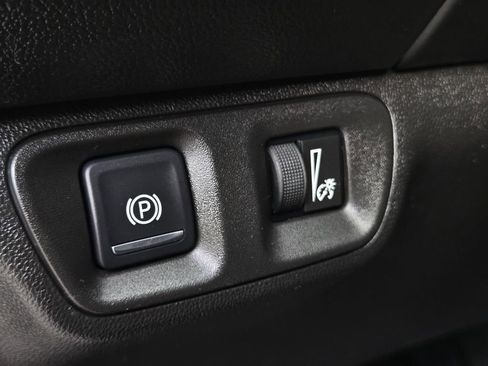 Used 2017 GMC Acadia Denali w/ Technology Package image 22