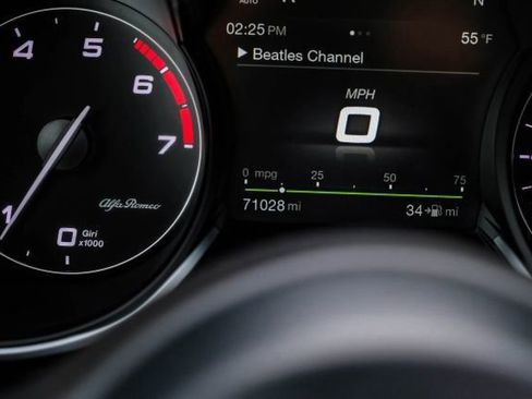 Used 2018 Alfa Romeo Stelvio Ti Sport image 26