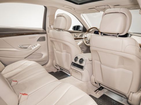Used 2015 Mercedes-Benz S 550 4MATIC Sedan image 23