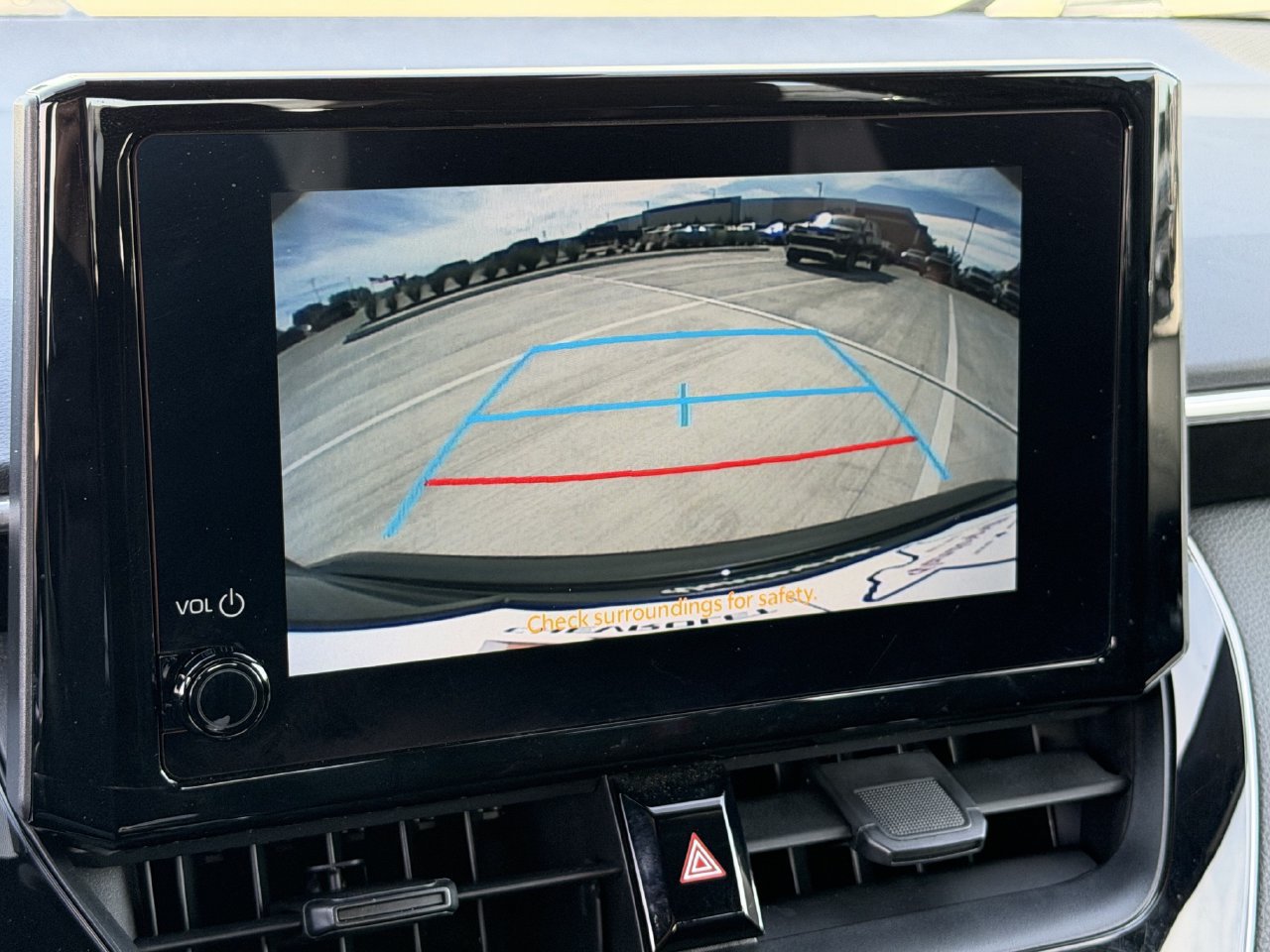 Used 2023 Toyota Corolla SE w/ Carpet Mat Package (TMS) FWD image 18