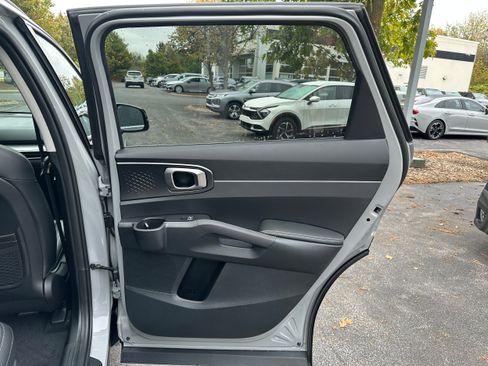 New 2026 Kia Sorento S image 27
