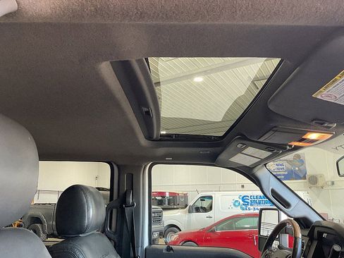 Used 2014 Ford F250 Platinum w/ FX4 Off-Road Package image 19